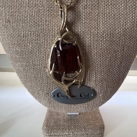 Vintage Sara Coventry Gold Tone Necklace & Clip Earrings Set Amber Stone - Picture 4 of 7